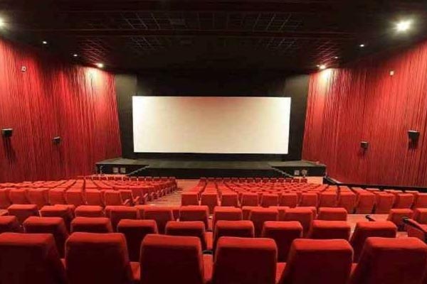 చిన్న సినిమాలు బాగుపడాలంటే అదొక్కటే దారి !